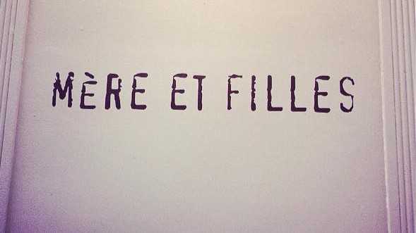 Nice - Mères et Filles