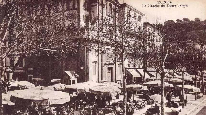 Nice - Le marché aux Cartes Postales