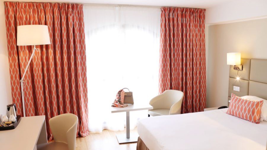 Nice - HOTEL NICE RIVIERA ****