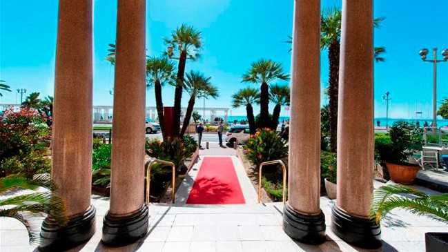 Nice - LE ROYAL HÔTEL - VACANCES BLEUES ***