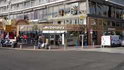 Mc Donald's Nice promenade