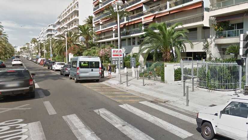 Nice - AVIA Promenade des Anglais STATION SERVICES